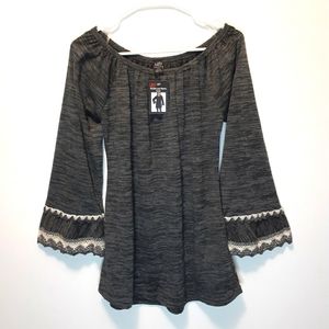 WinWin Off The Shoulder Top